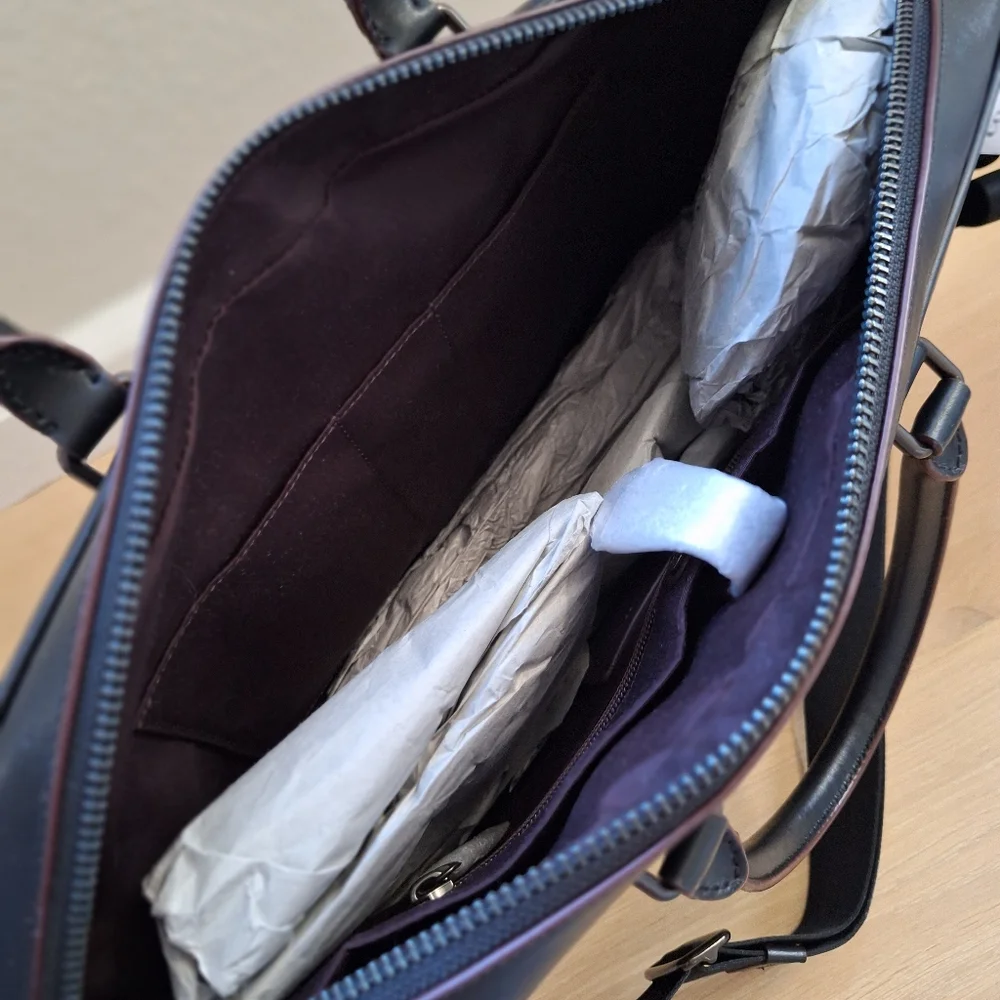NWT COACH BECKETT SLIM BRIEF IN SIGNATURE CANVAS